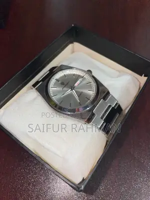 Analogue Watch For Sale