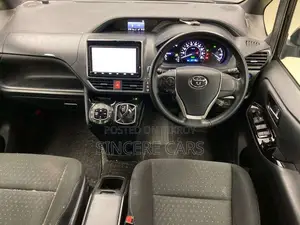 Toyota Noah G HYB PUSH 2DR PWR 2021