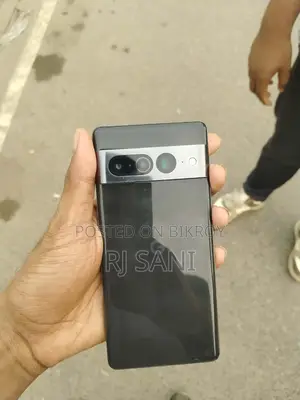 Google Pixel 7 Pro . (Used)
