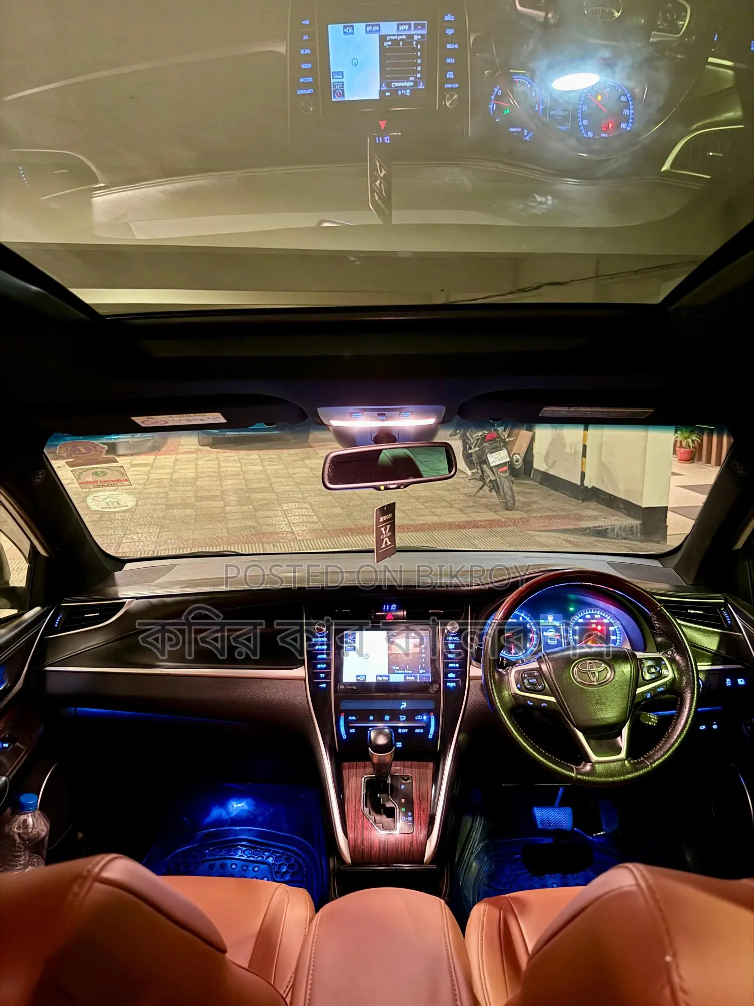 Toyota Harrier advance premium 2014