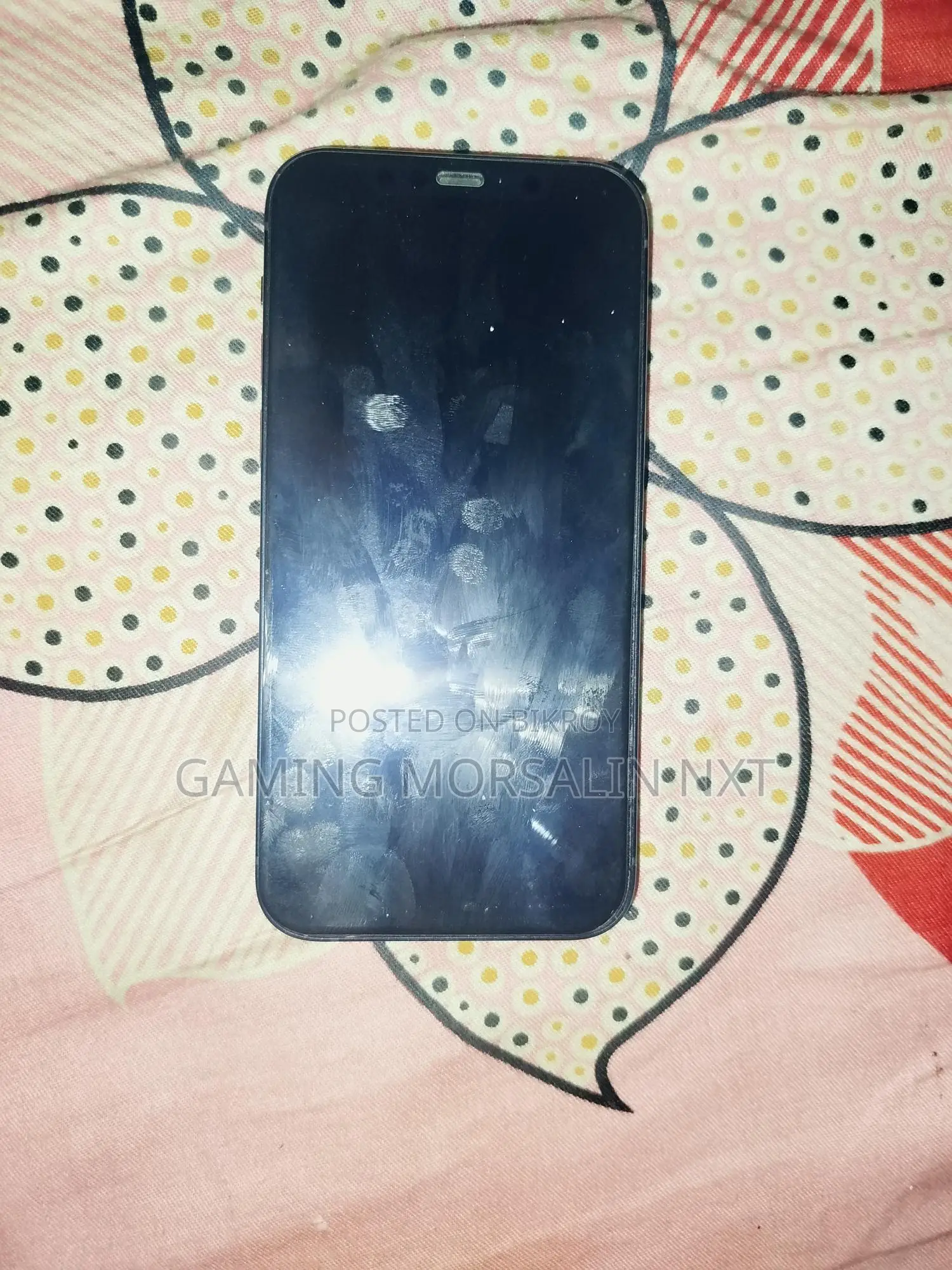 Apple iPhone 12 (Used)