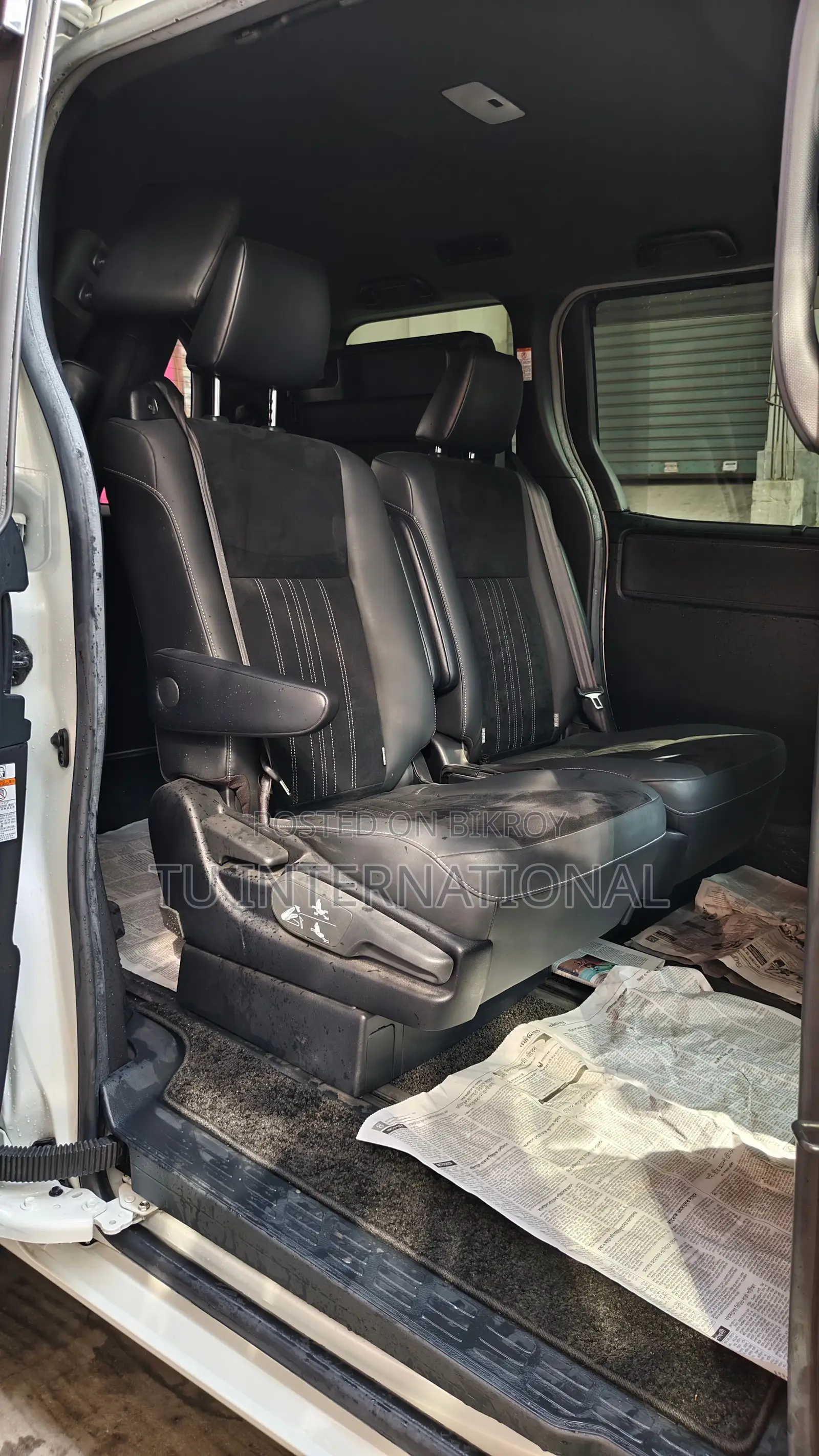 Toyota Esquire PUSH 2 DOOR POWER-HV 2020