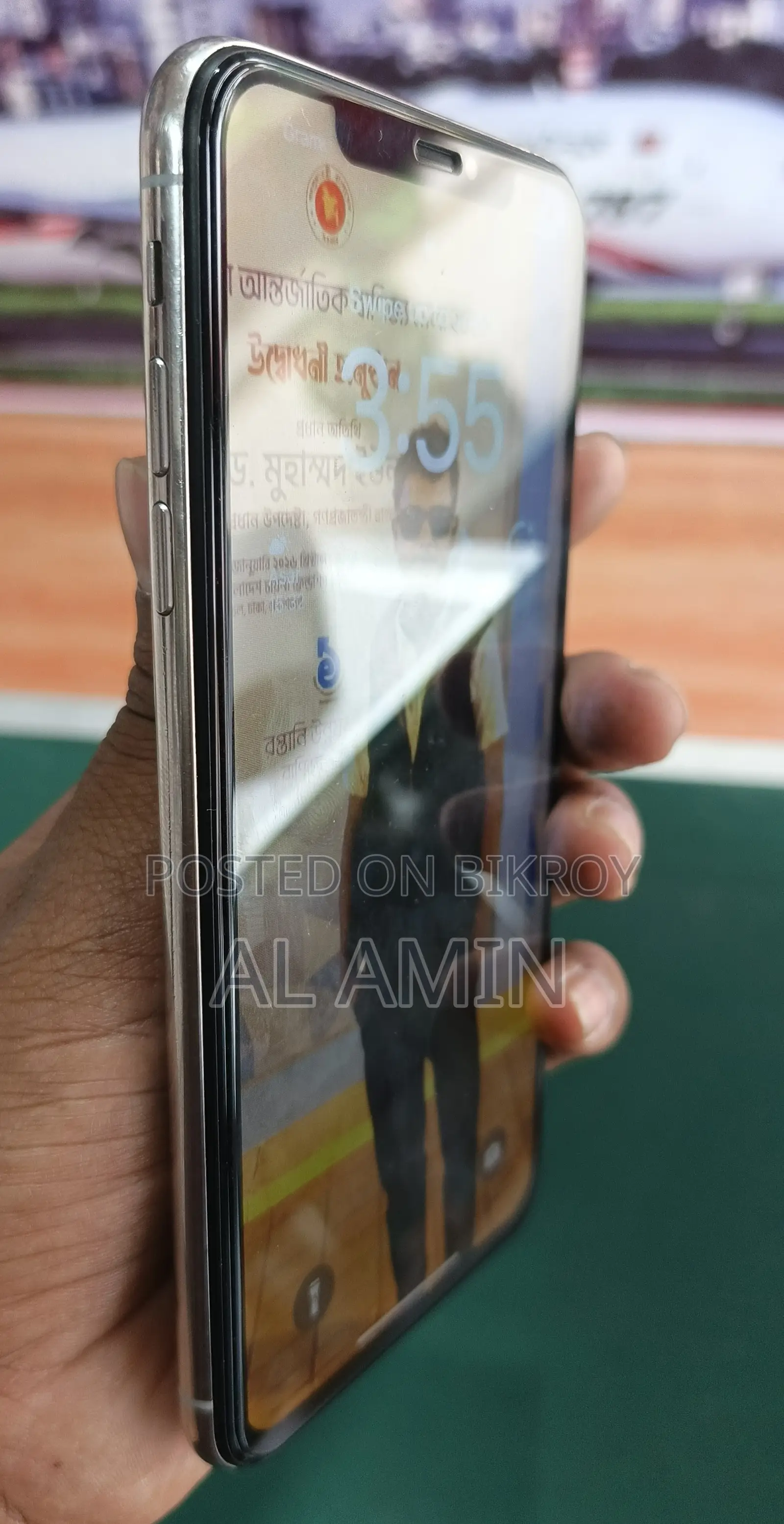 Apple iPhone XS Max (Used)