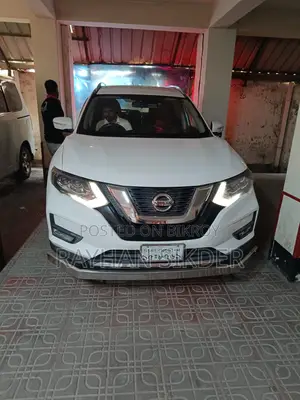 Nissan X-Trail 2015