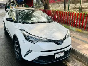Toyota C-HR 2020 Registered 2017