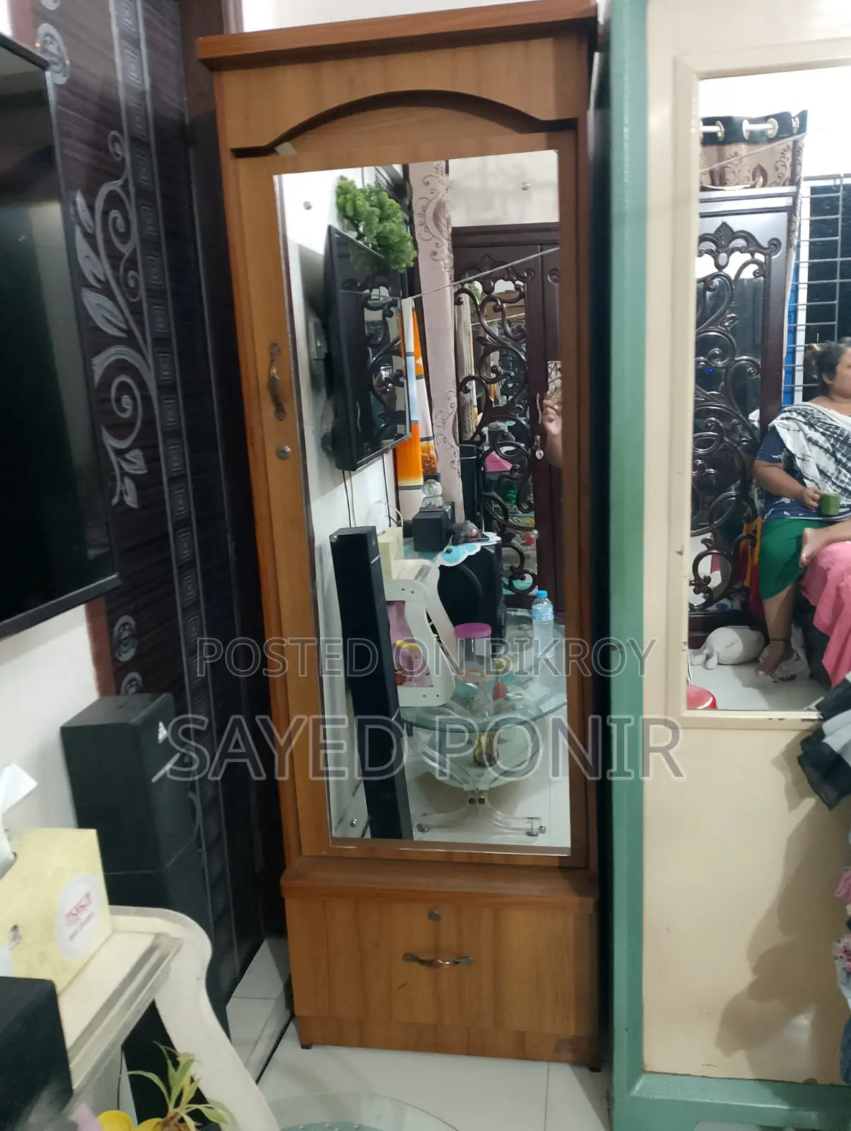 Shegun Wood Dressing Table