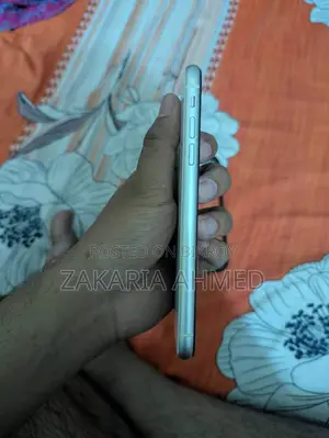 Apple iPhone 11 (ব্যবহৃত)