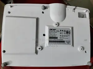 Acer X117h DLP 3600 lumens Projector