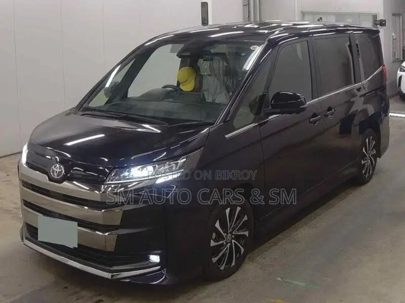 Toyota Noah Non Hybrid SZ Black 2022