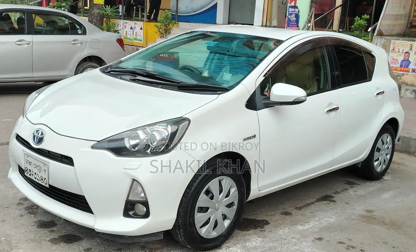 Toyota Aqua Owner Driven 2014
