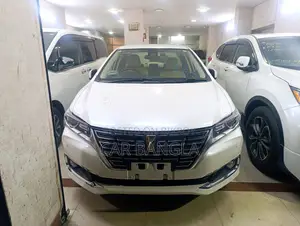 Toyota Premio F-EX_READY_SHOWROOM 2020