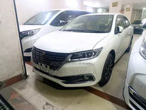 Toyota Premio F-EX_READY_SHOWROOM 2020