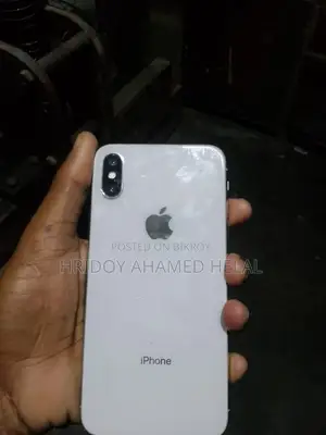 Apple iPhone X (Used)