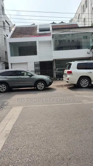 7500 sqft. Independent house showroom Nice Location Gulshan 2.