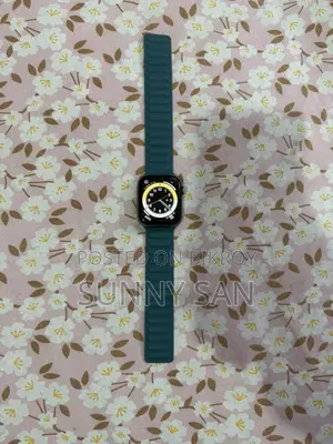 Apple Watch Series 5 (45mm) – Premium Smartwatch