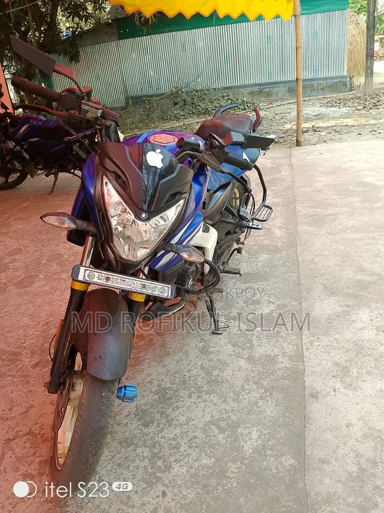 Bajaj Pulsar NS 160 2023