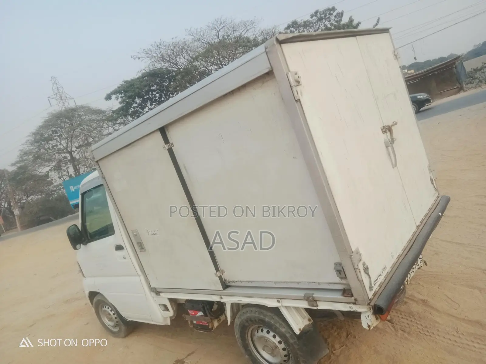 Mitsubishi Covered Van 2009