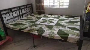 ৫/৭ ফিট মজবুত লোহার খাট