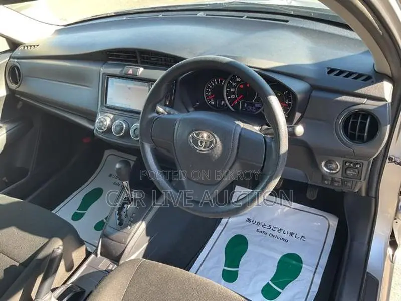 Toyota Axio NON HYBRID EX 2021