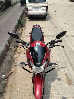 Honda Livo . 2018