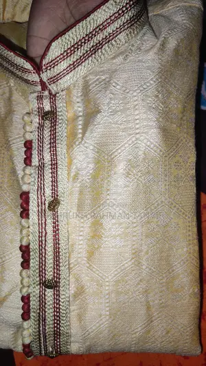 অফ হোয়াইট পাঞ্জাবি টি আন ইউজড এবং হলুদ একদিন ইউজ করা।