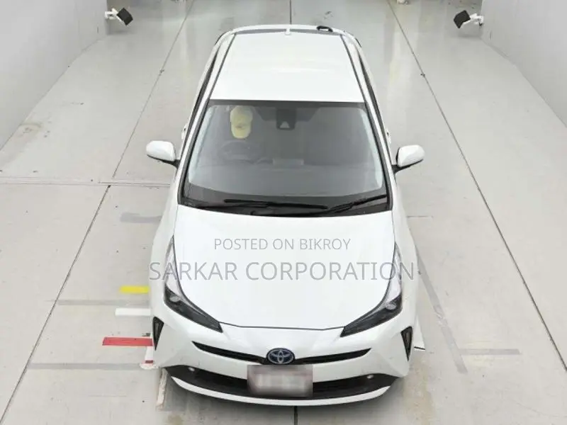 Toyota Prius S Touring Selection 2021