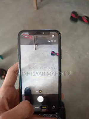 Apple iPhone 11 (Used)