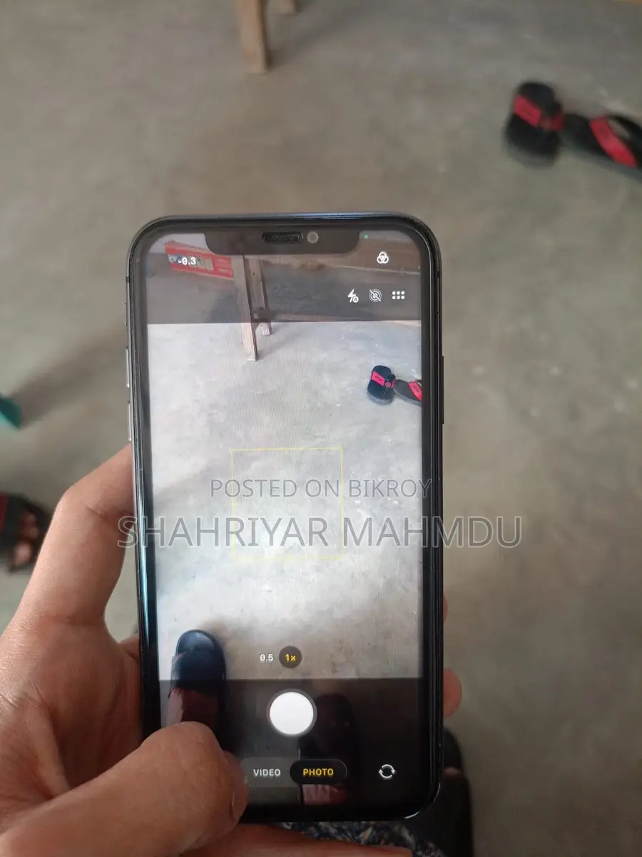 Apple iPhone 11 (Used)