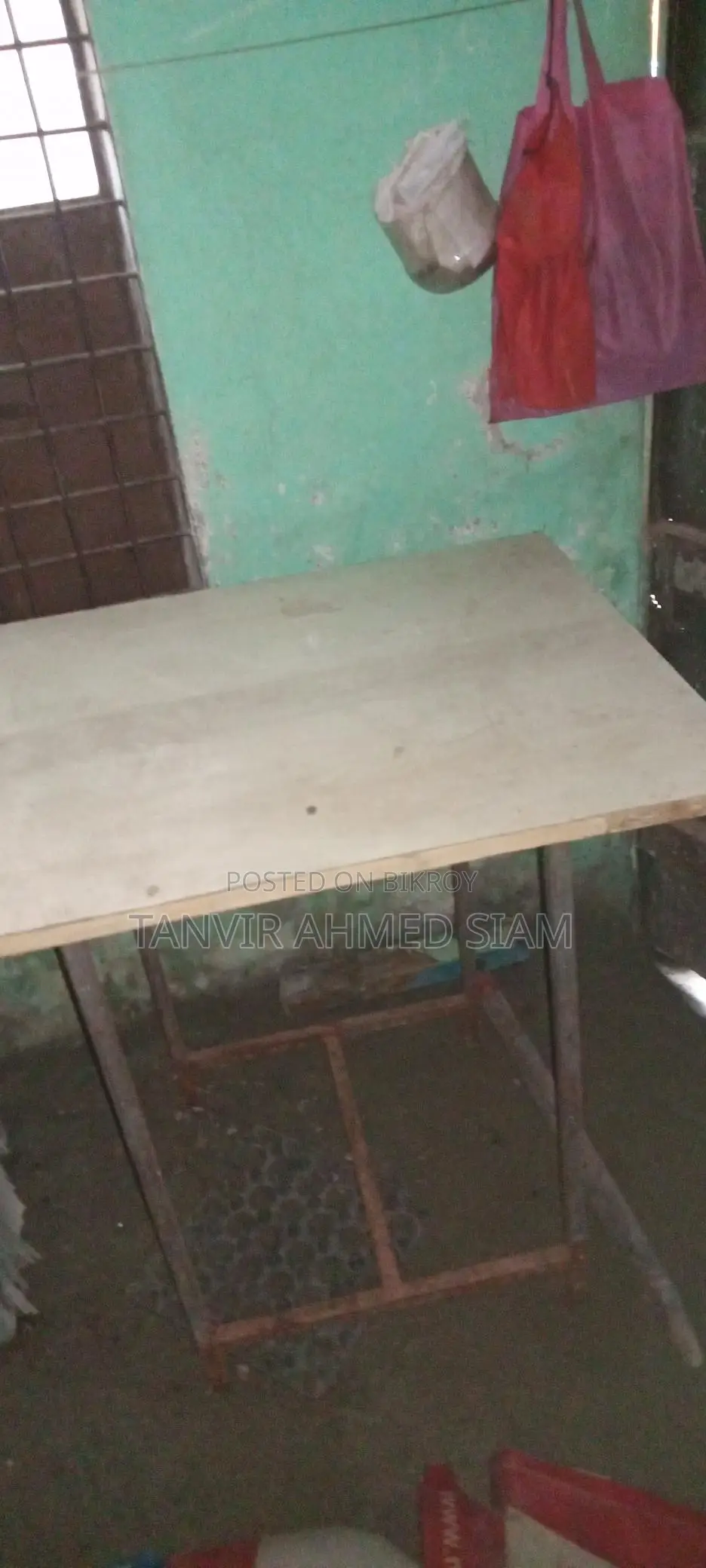ক্যাফে & রেষ্টুরেন্ট টেবিল বিক্রয়