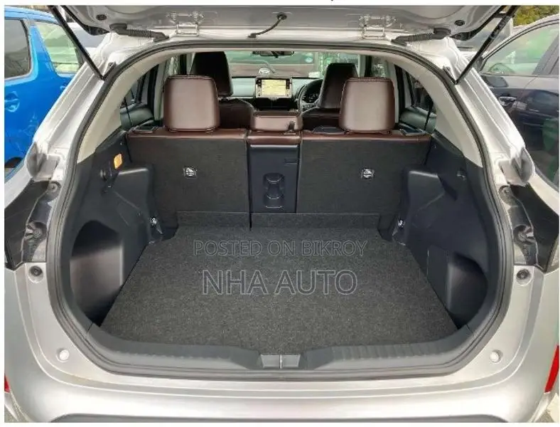 Toyota Yaris Cross HYBRID Z LEATHER PKG 2021