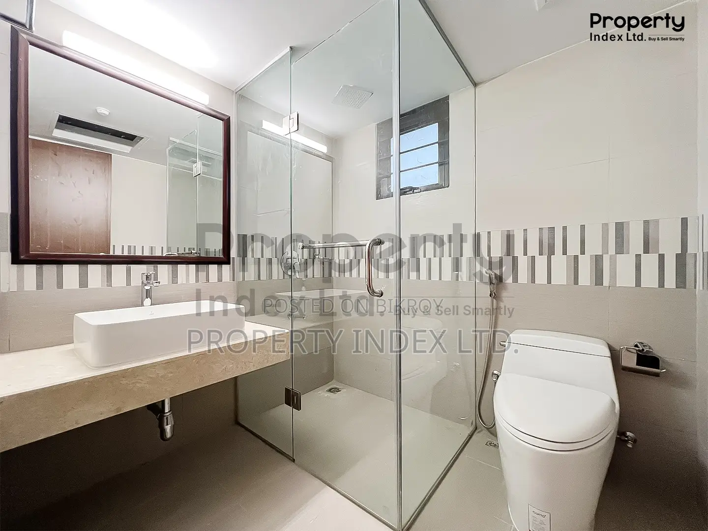 2442 Sqft Apartment for Sale in Bashundhara R/A – L Block
