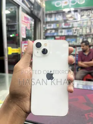Apple iPhone 13 (Used)