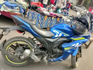 Suzuki Gixxer SF 2017