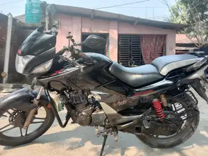 Hero CBZ Xtrem 2013