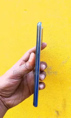 ওপ্পো এফ১৯ (ব্যবহৃত)