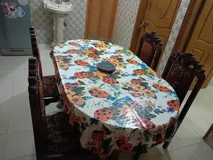 4 chair 1 dining table