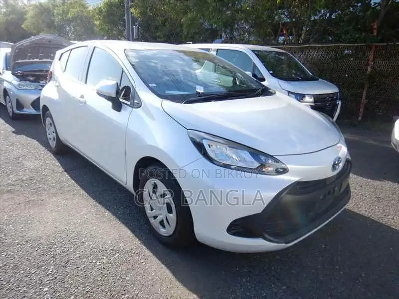 Toyota Aqua X_READY_SHOWROOM 2021
