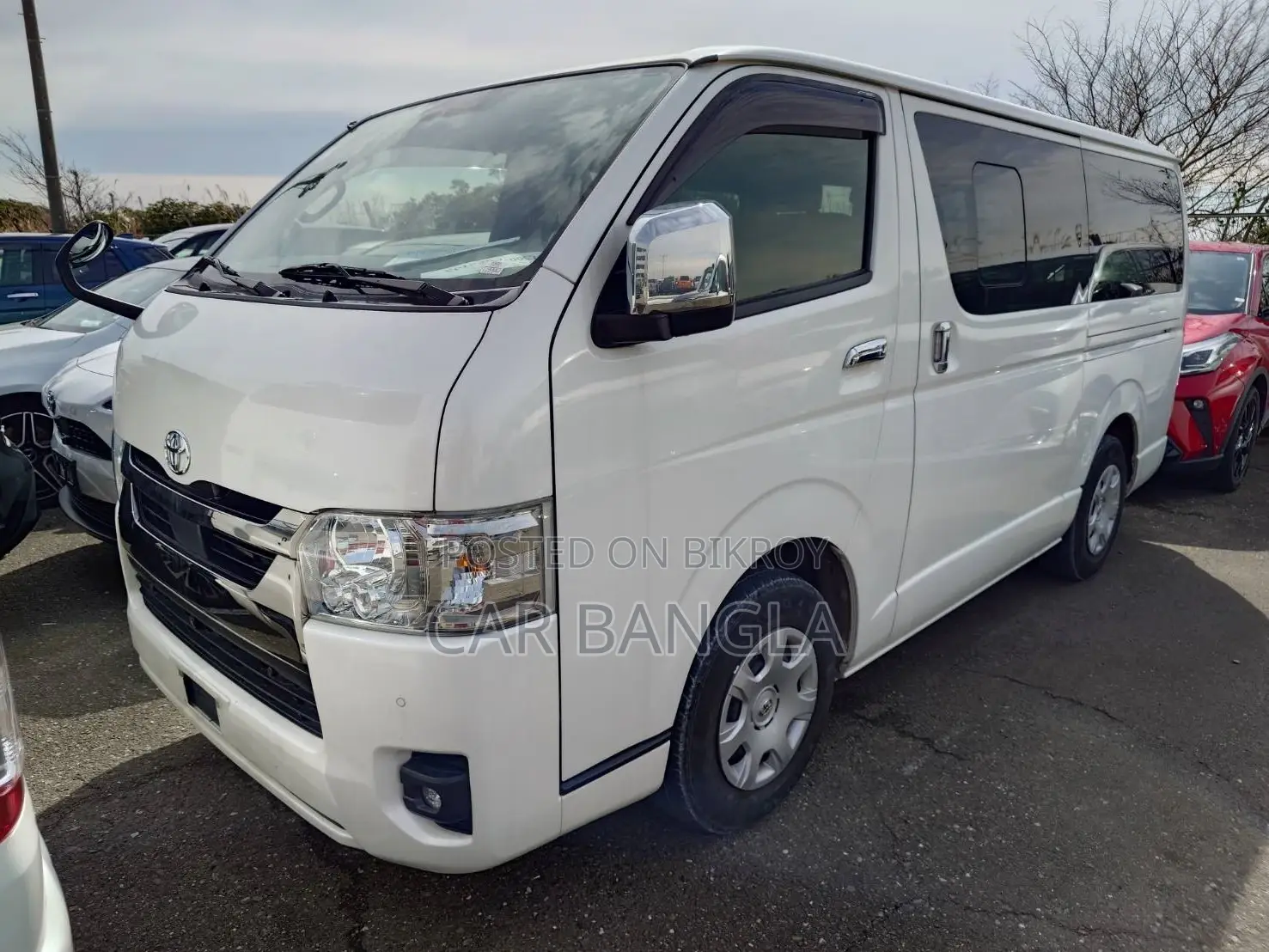 Toyota Hiace SUPER GL DARK PRIME 2022