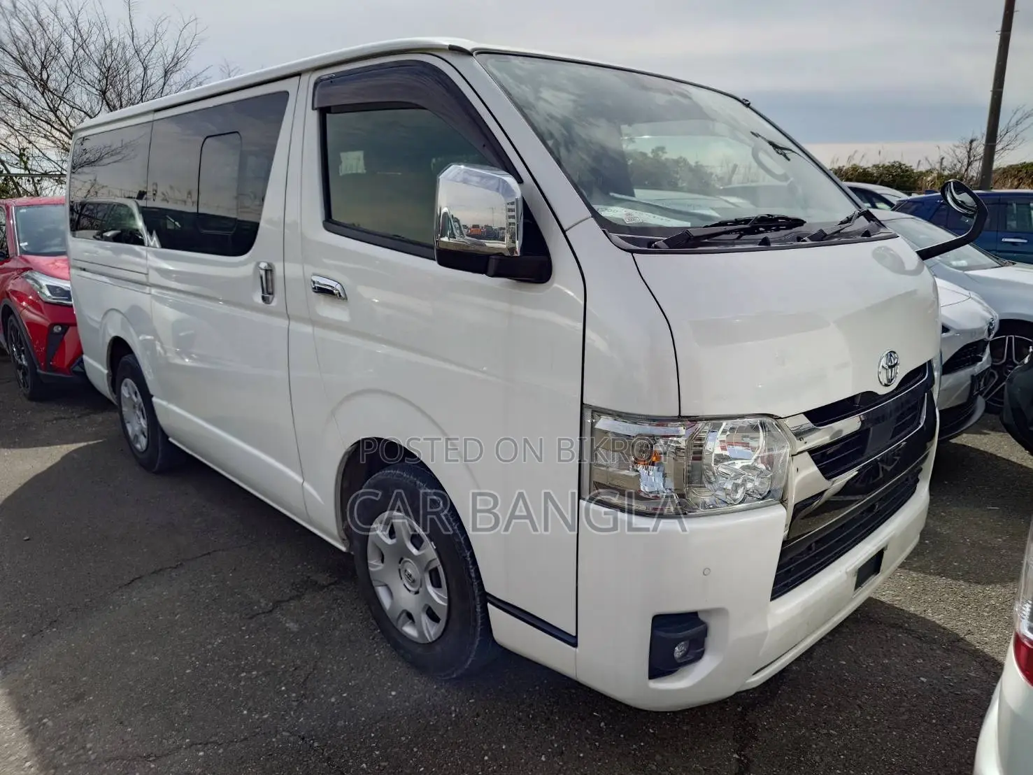 Toyota Hiace SUPER GL DARK PRIME 2022