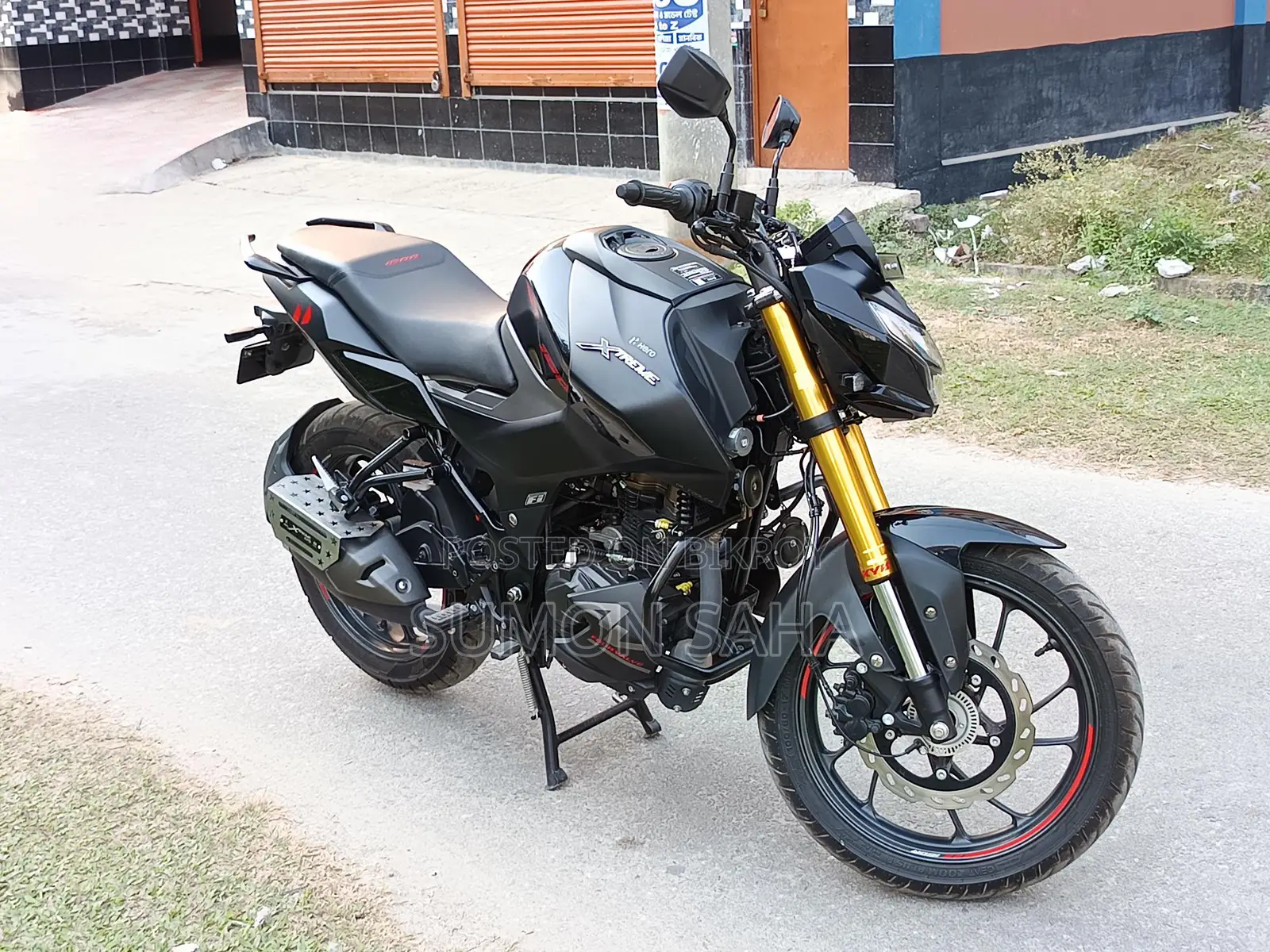 Hero Xtreme 160R 2025 Black