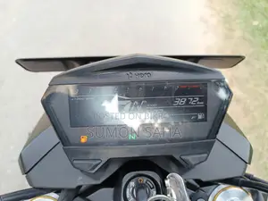 Hero Xtreme 160R . 2025