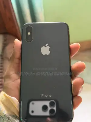 Apple iPhone XS Max . (Used)
