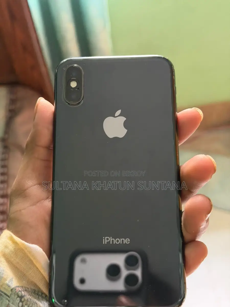 Apple iPhone XS Max . (Used)