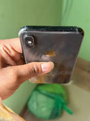 Apple iPhone XS Max . (Used)