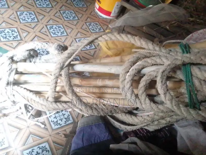 Hanging cradle for painting