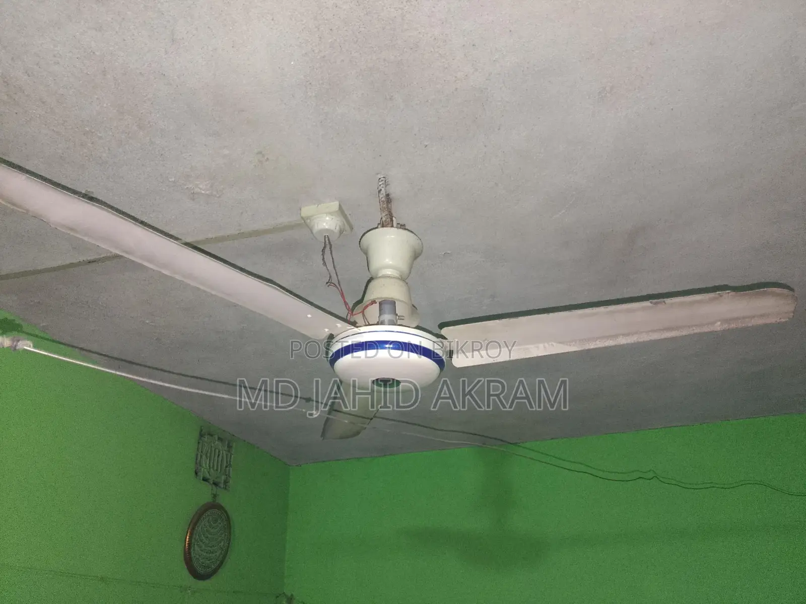 ডেসিন্টেবিল, খাট বিক্রি