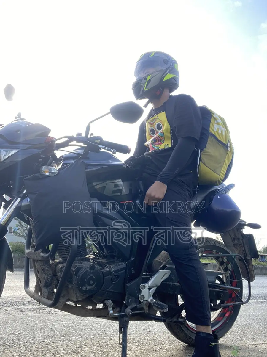 Suzuki Gixxer . 2019