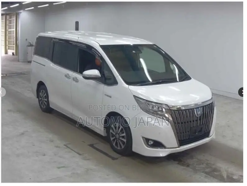 Toyota Esquire GI Premium 2019