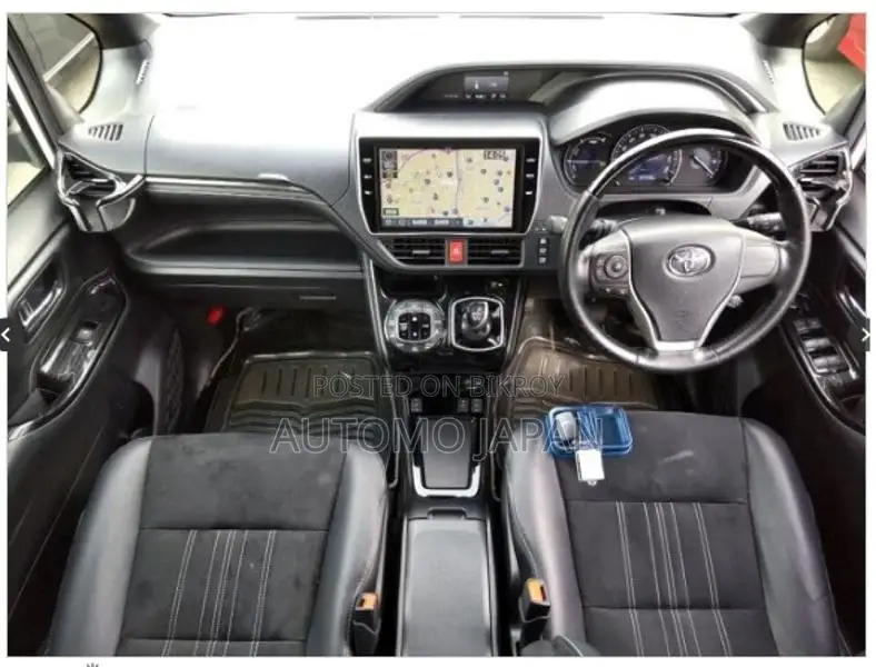 Toyota Esquire GI Premium 2019