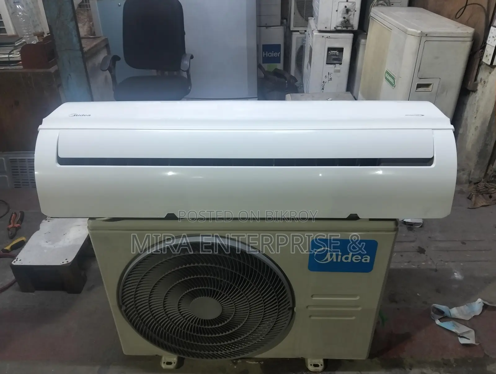 Midea brand split type inverter 1.5 ton AC full fresh condition